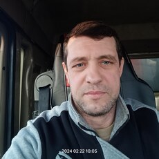 Макс, 43