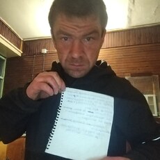 Юрий, 33