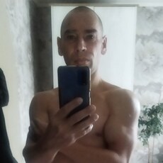 Тёма, 46