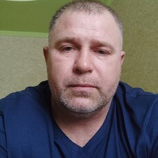 Ринат, 40