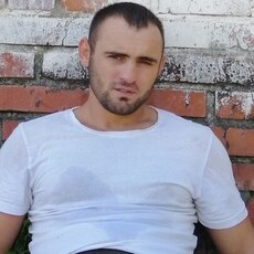 Тим, 34