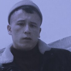 Гоша, 25