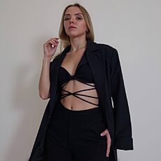 Юлиана, 45