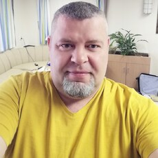 Виктор, 50