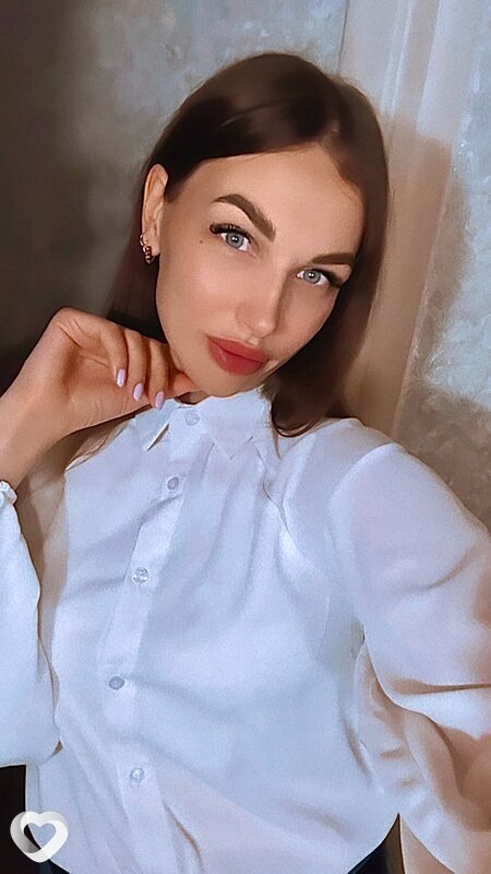 Полина