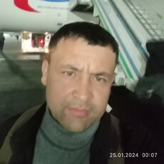 Лаврентий, 37