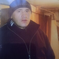 Антон, 44