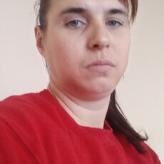 Зоя, 31