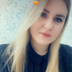 Надя, 24