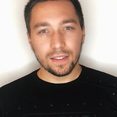 Владимир, 36