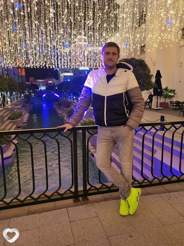 Геннадий