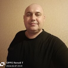 Максим, 46
