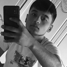 Сева, 21