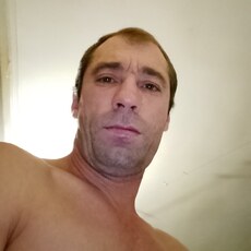 Ярослав, 37