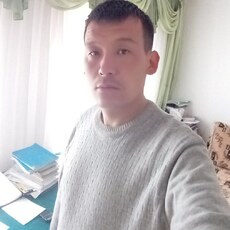 Ден, 35