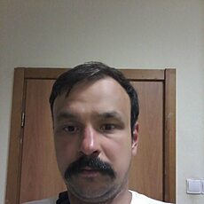 Назар, 39