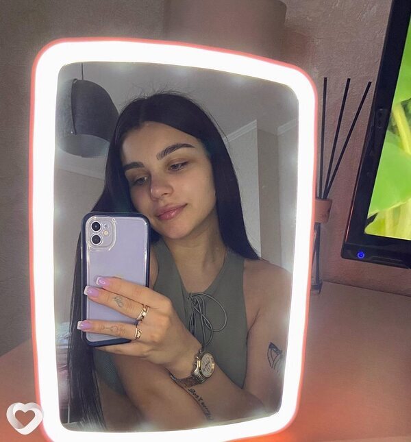 Мила
