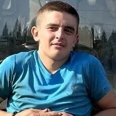Илья, 21