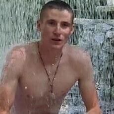 Никон, 28