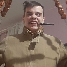 Александр, 23