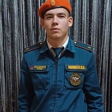 Евгений, 20