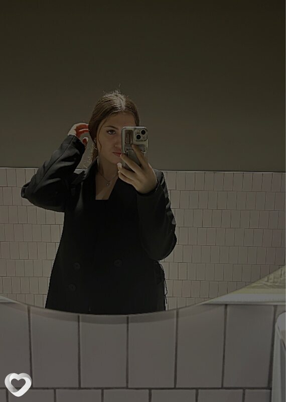 Яна
