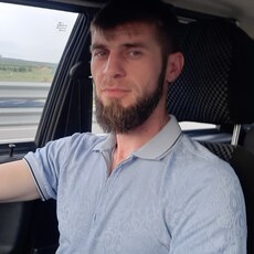 Тёма, 39
