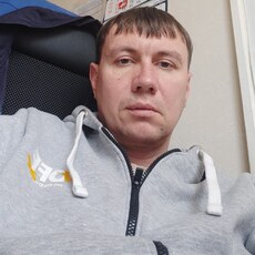 Назар, 38