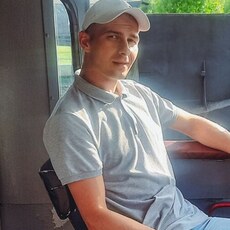 Паша, 30