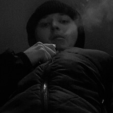 Коля, 23