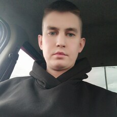 Ярослав, 25