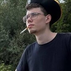 Богдан, 22