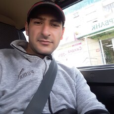 Аркадий, 35