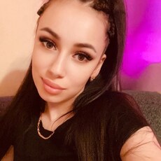 Тоня, 26