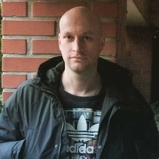 Владимир, 36