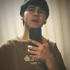 Артём, 21