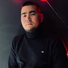 Артемий, 25