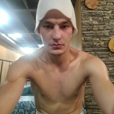 Дмитрий, 23