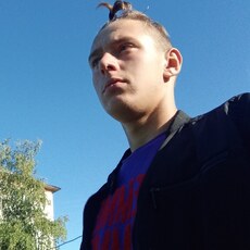 Тимур, 23