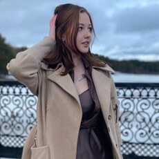 Соня, 21