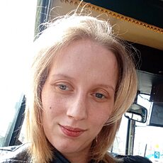 Саша, 25