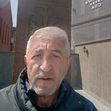 Вадим, 64