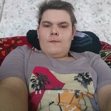 Тарас, 22