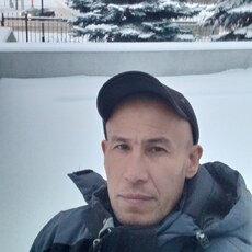 Саша, 48