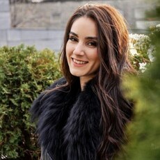 Вита, 27