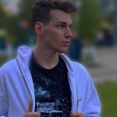 Альберт, 24