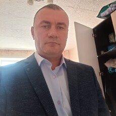 Леонид, 47