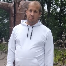 Женя, 37