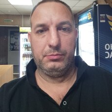 Толя, 42