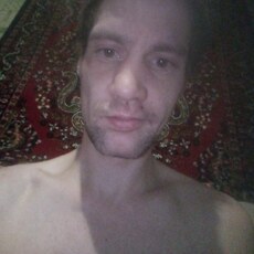 Вася, 32